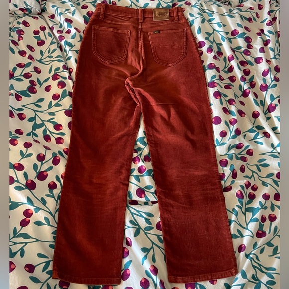 Lee Vintage Modern High Rise Straight Leg Ankle Corduroy Pants - Picture 3 of 13